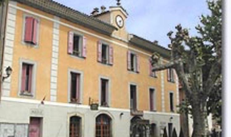 Gite Saint Pierre Ле-Фюжере Экстерьер фото